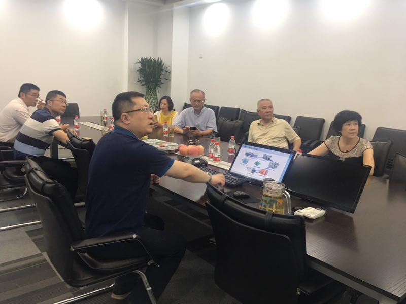 熱烈歡迎政協(xié)主席貢培興、新產(chǎn)業(yè)研究會(huì)副會(huì)長張建等一行參觀日聯(lián)科技